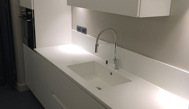 lavello-corian-saldato-su-top